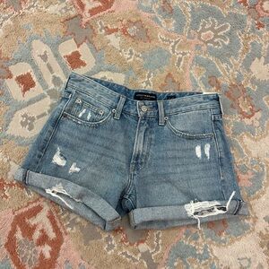 NWT! Lucky Brand Women's Distressed Boyfriend Blue Jean Shorts